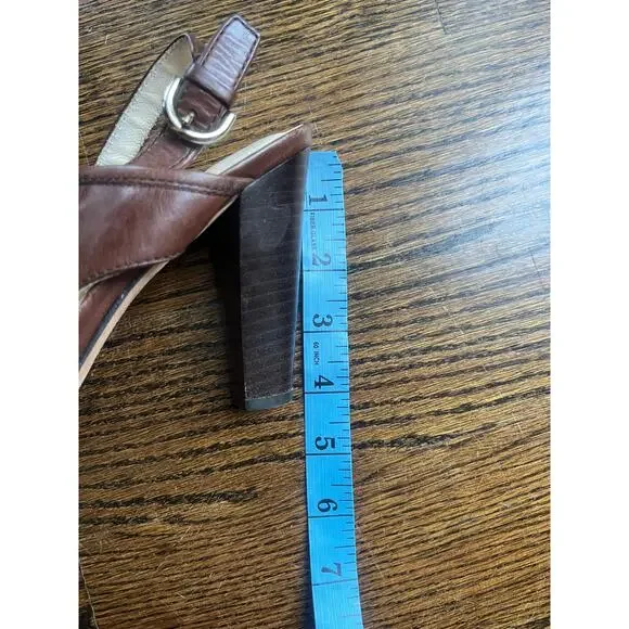 Coach women’s  leather shoes Sz. 6.5 brown tassel fringe accent sandals heels - Picture 8 of 8